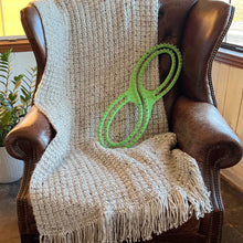 Load image into Gallery viewer, Loom Knit Waffle Stitch S Loom Project Pattern Copyright Loomahat