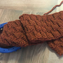 Load image into Gallery viewer, Loom Knit Basketweave stitch scarf  patten