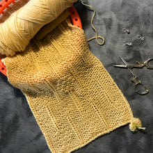 Load image into Gallery viewer, Loom Knit Diamond Moss Stitch Pattern