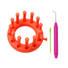 Load image into Gallery viewer, Round Flower Loom Set , Hook, Blunt Yarn Needle and FREE Pattern