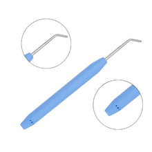 Load image into Gallery viewer, Loom Hook and Needles Set Includes 1 Hook and 2 Blunt Large Eyed Yarn Needles