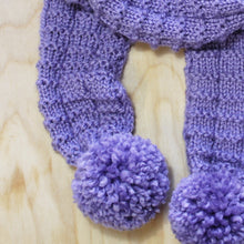 Load image into Gallery viewer, Pom Pom Scarf Pattern
