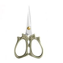 Load image into Gallery viewer, Squirrel Sharp Scissors