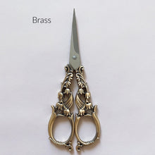 Load image into Gallery viewer, Tulip Floral Scissors