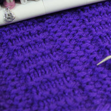 Load image into Gallery viewer, Waffle Rib Stitch Pattern