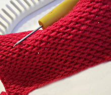 Load image into Gallery viewer, The Chinese Wave Stitch Pattern | Flat and in the Round