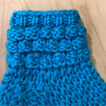 Load image into Gallery viewer, Slipper Socks with Bubbles Pattern