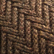Load image into Gallery viewer, Chevron Stitch Chunky Cowl Scarf Pattern
