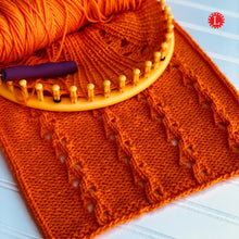 Load image into Gallery viewer, Loom Knit Single Eyelet Stitch Pattern Copyright Loomahat