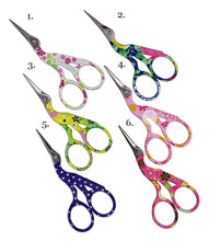 Load image into Gallery viewer, Colorful Vintage Style Storke Crane Scissors