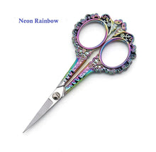 Load image into Gallery viewer, Vintage Style Floral Handle Sewing Scissors