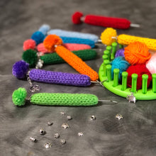 Load image into Gallery viewer, Scrap Yarn Hook Cover Pattern