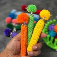 Load image into Gallery viewer, Scrap Yarn Hook Cover Pattern