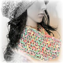Load image into Gallery viewer, Slub Yarn Hat & Cowl Figure 8 Stitch Set Pattern