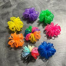 Load image into Gallery viewer, Ball of 30 Loom Bands Stitch Markers