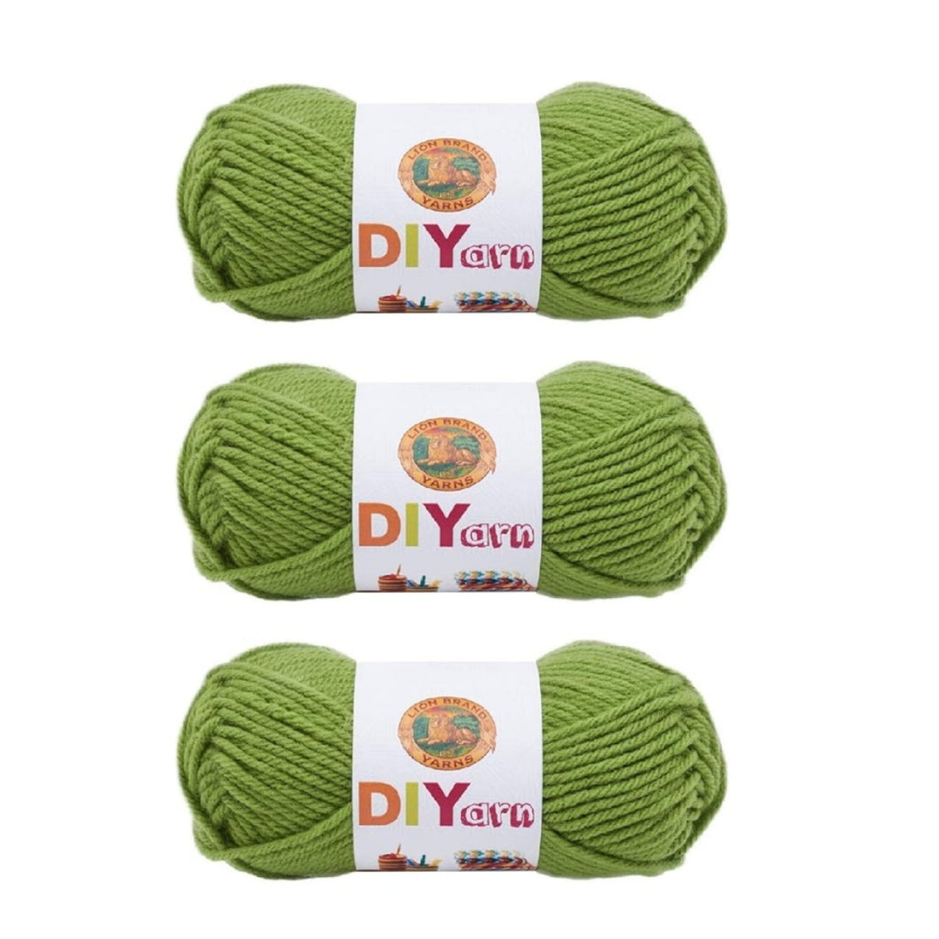 DIYarn Lion Brand Green Grass