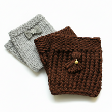 Load image into Gallery viewer, Boot Cuff Topper Easy Pattern
