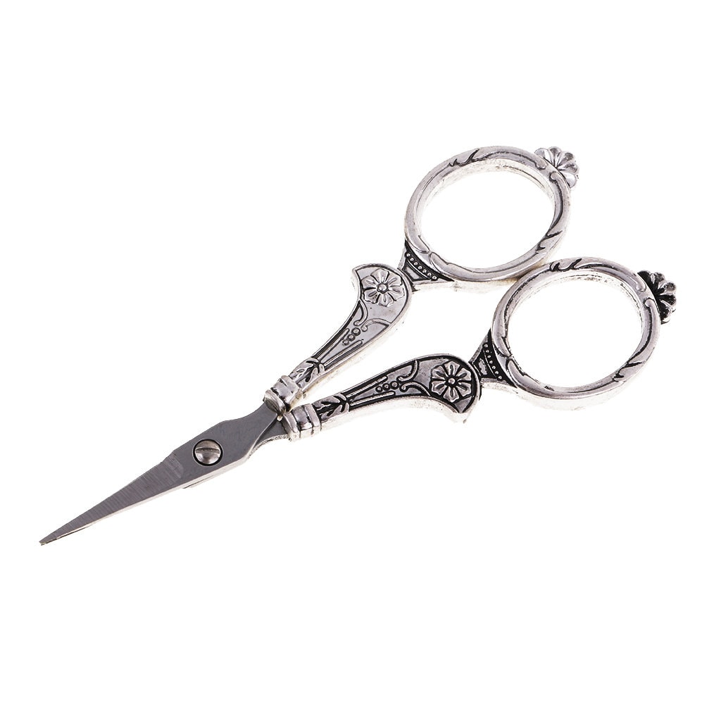 Vintage Style Embroidery Scissors | Thimble Needle Case Sewing Kit