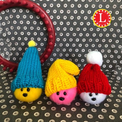 Loom Knit Teeny Tiny Hats Pattern with 24 Petg Loom by Loomahat