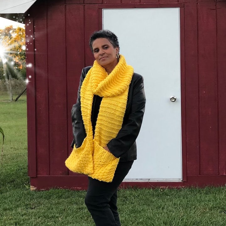Loom Knit Scarf with Pockets Pattern – Loomahat.Store