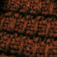 Load image into Gallery viewer, Loom Knit Bamboo Stitch Pattern Loomahat

