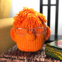 Load image into Gallery viewer, loom knit eyeglass holder made with 41 peg round loom pattern and video by loomahat
