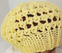 Load image into Gallery viewer, Three Step Stitch Baby Hat
